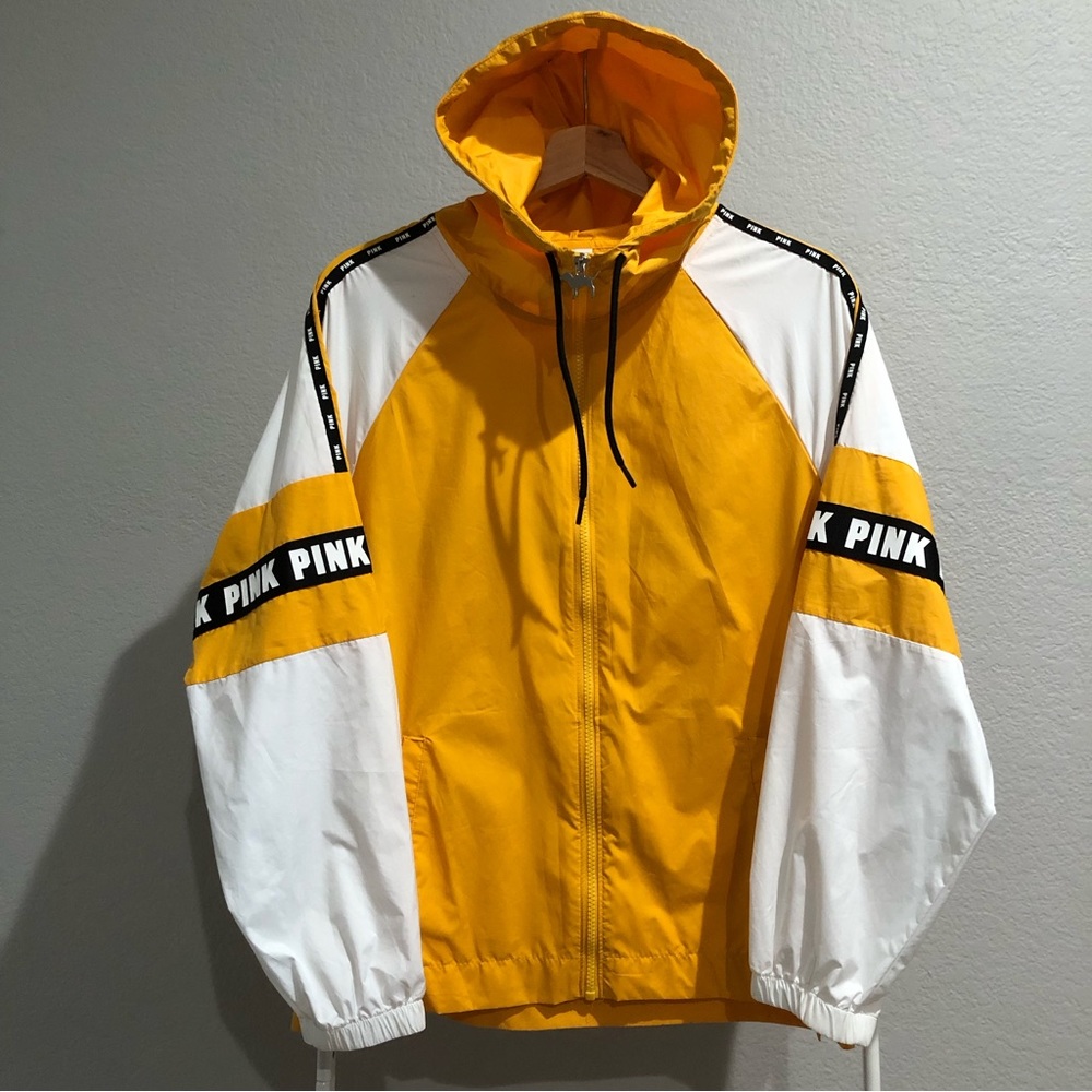 VS Windbreaker